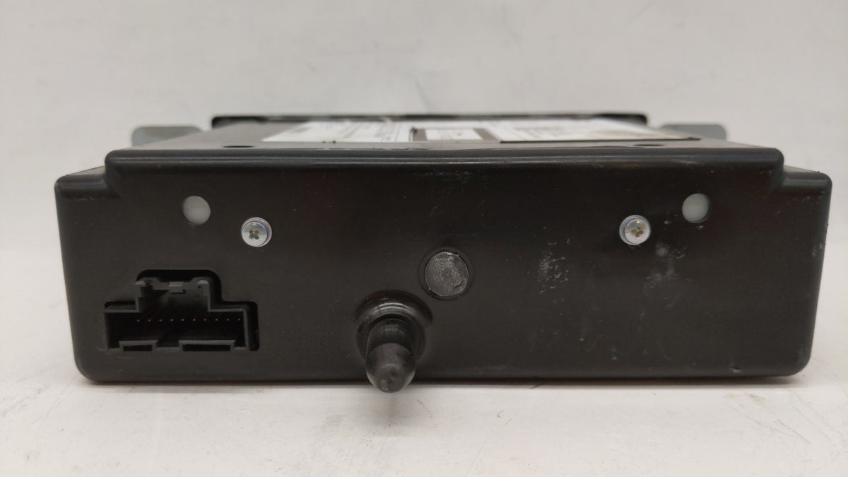 2015-2019 Chevrolet Silverado 1500 Am Fm Cd Player Radio Receiver 256169 - Oemusedautoparts1.com