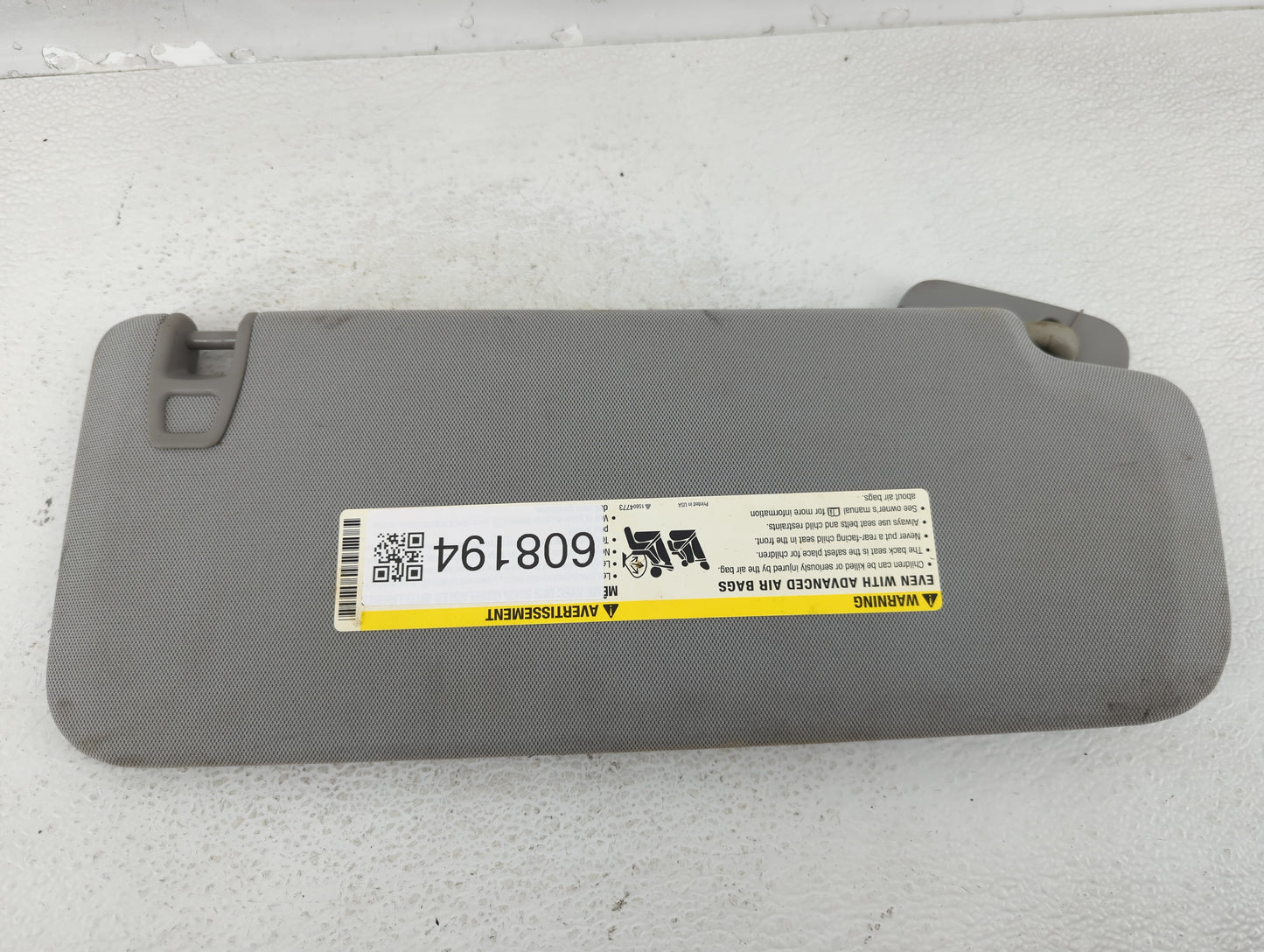 2014-2019 Chevrolet Silverado 1500 Sun Visor Shade Replacement Driver Left Mirror Fits Fits 2014 2015 2016 2017 2018 2019 OE