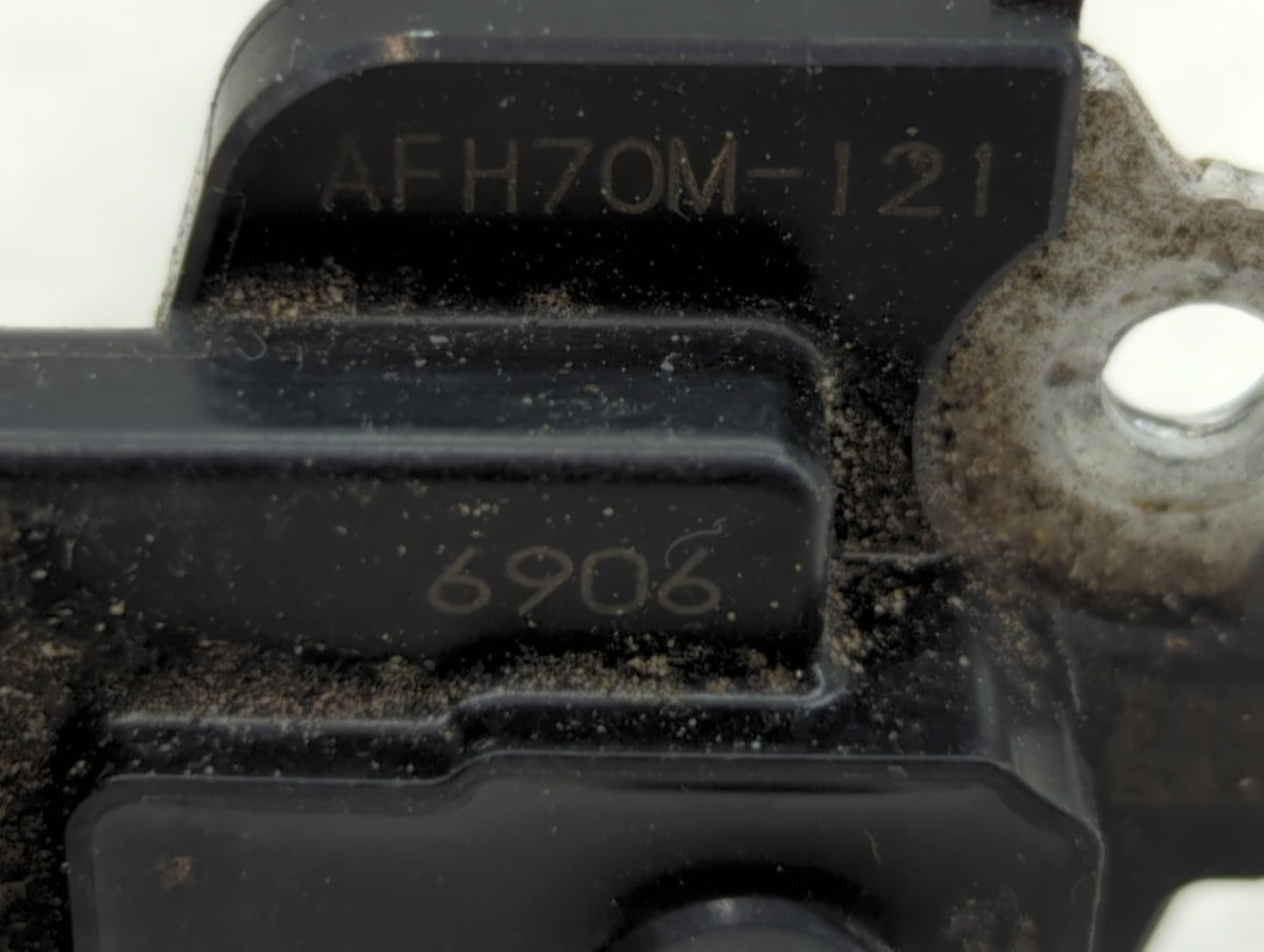 2014-2019 Chevrolet Silverado 1500 Mass Air Flow Meter Maf Sensor 633935 - Oemusedautoparts1.com