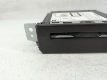 2015-2019 Chevrolet Silverado 1500 Radio AM FM Cd Player Receiver Replacement P/N:84016435 Fits Fits 2015 2016 2017 2018 2019 2020 OEM Used Auto Parts