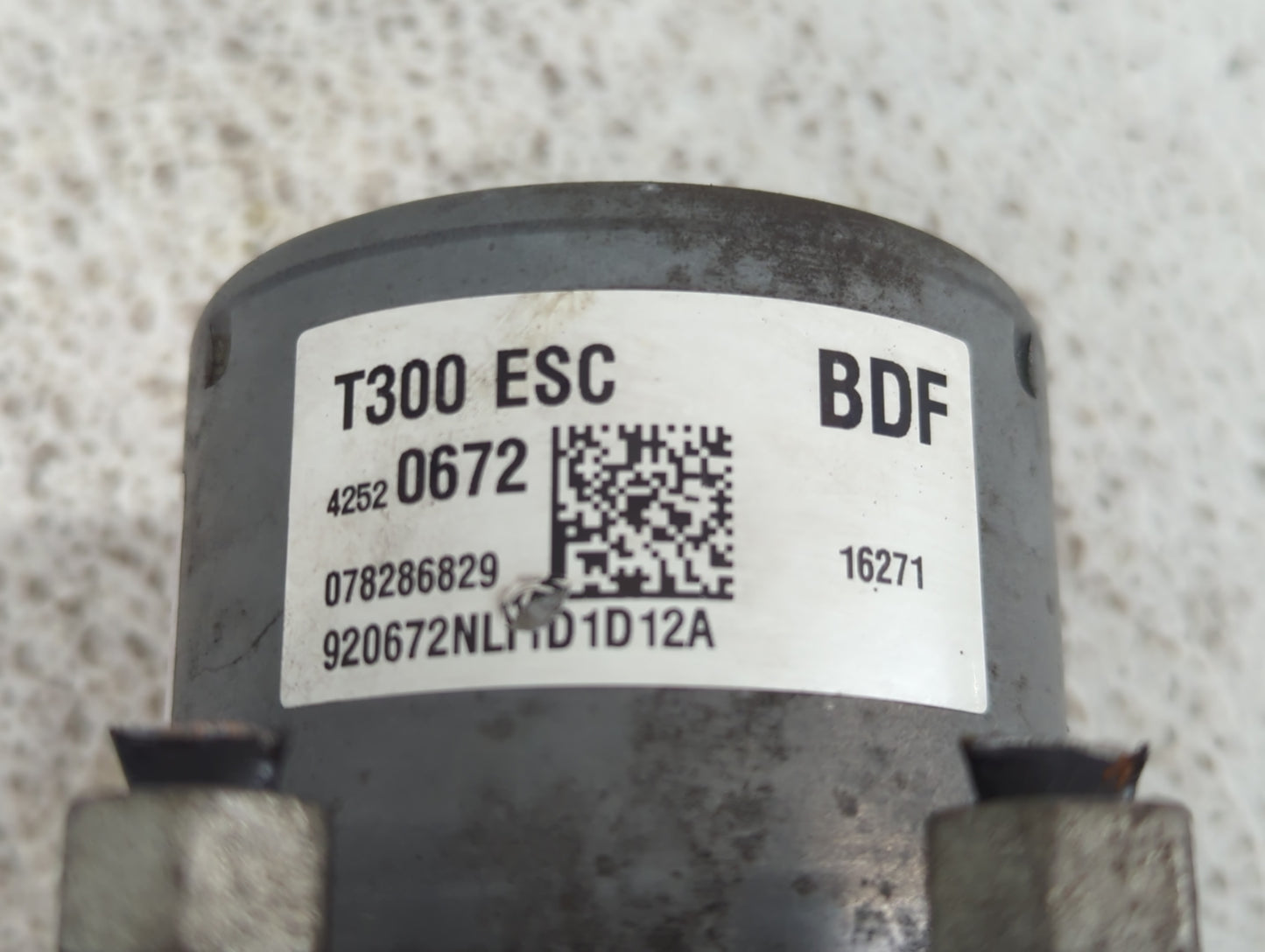 2017-2019 Chevrolet Sonic ABS Pump Control Module Replacement P/N:42520672 Fits Fits 2017 2018 2019 OEM Used Auto Parts - Oe