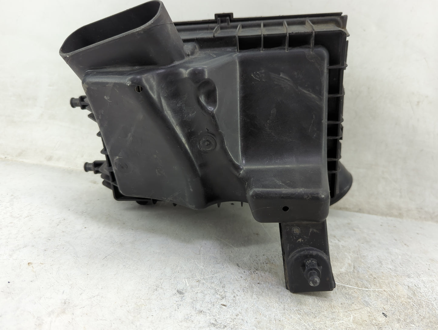 2017 Chevrolet Sonic Air Cleaner Intake-duct Hose Tube - Oemusedautoparts1.com