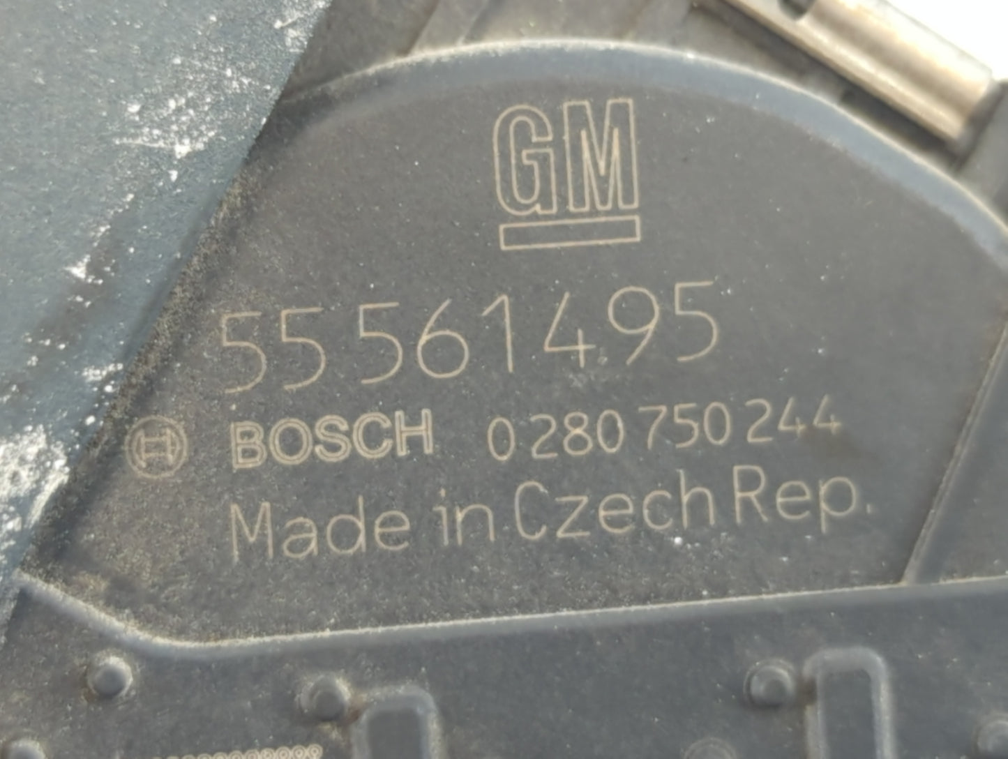 2012-2018 Chevrolet Sonic Throttle Body P/N:55561495 Fits Fits 2009 2010 2011 2012 2013 2014 2015 2016 2017 2018 OEM Used Au