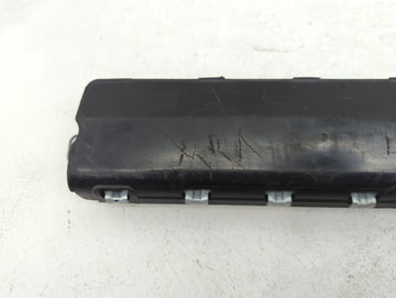 2016-2017 Chevrolet Spark Air Bag Passenger Right Knee OEM P/N:42348960 Fits Fits 2016 2017 OEM Used Auto Parts