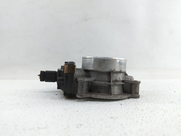 2017 Chevrolet Suburban 1500 Throttle Body P/N:12678224 12617792 Fits Fits 2014 2015 2016 2018 2019 OEM Used Auto Parts