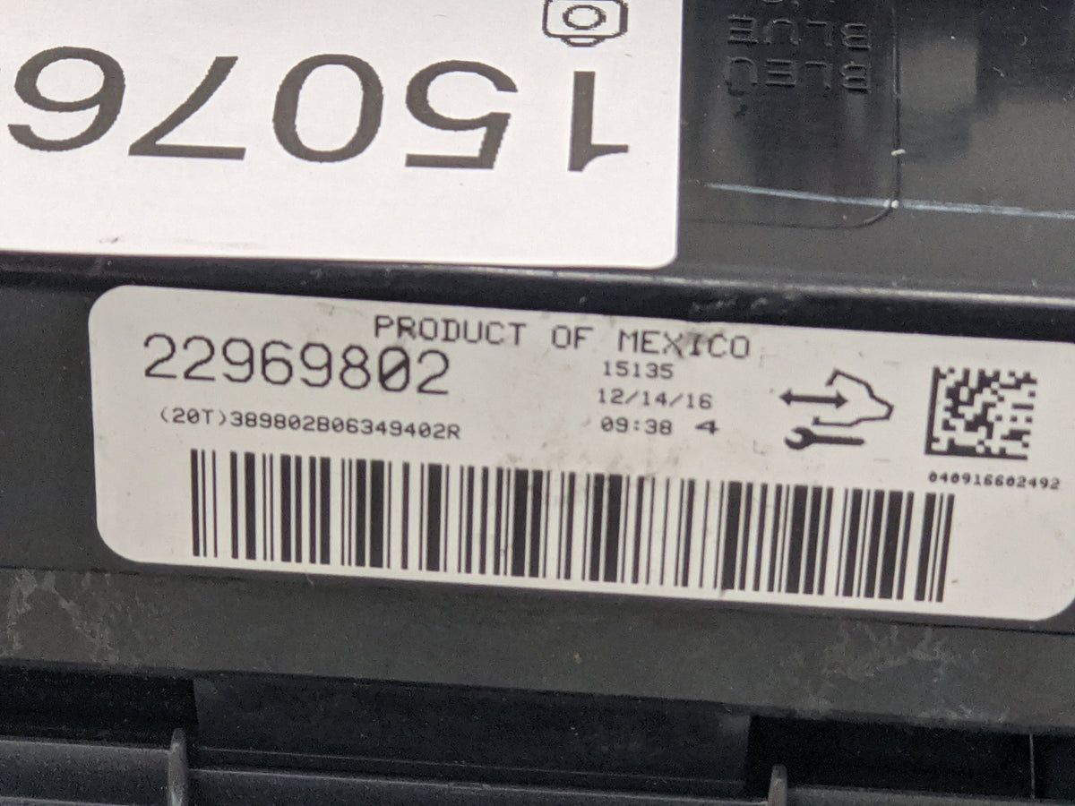 2013-2017 Chevrolet Traverse Climate Control Module Temperature AC/Heater Replacement P/N:22969802 Fits OEM Used Auto Parts