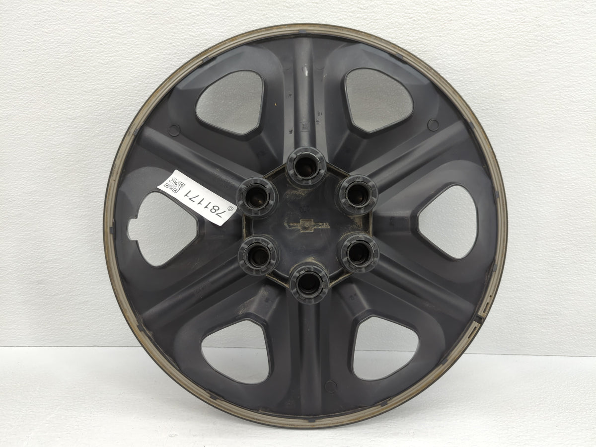 2017-2017 Chevrolet Traverse Driver Front Wheel Hub Oem 781171 - Oemusedautoparts1.com