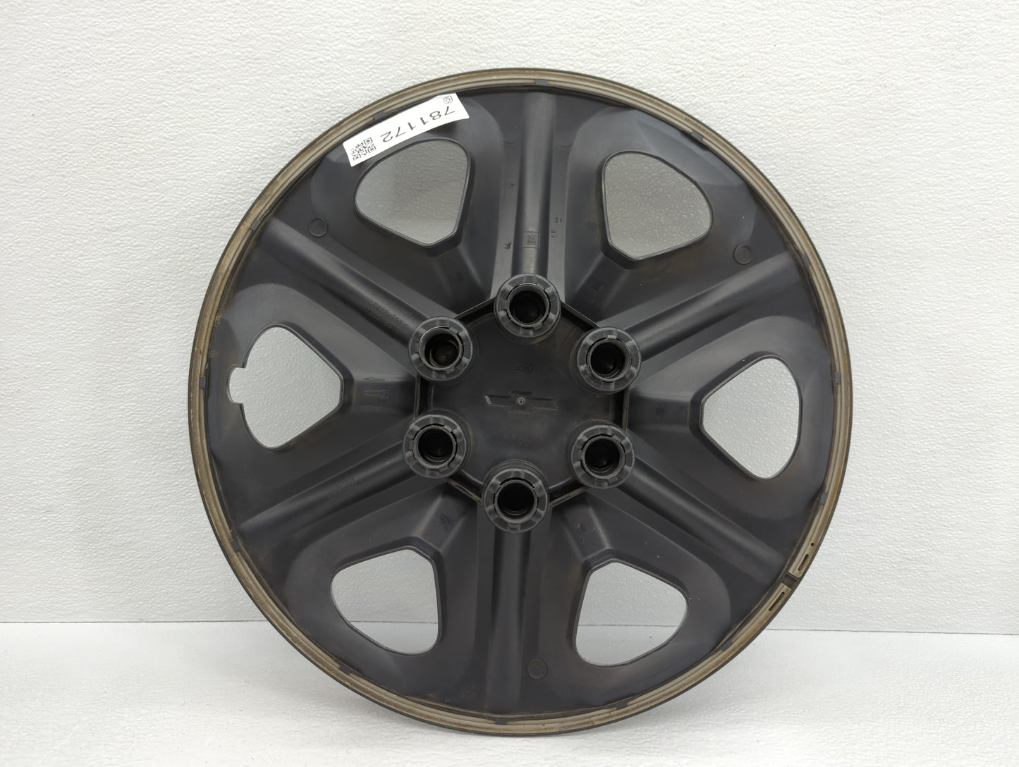 2017-2017 Chevrolet Traverse Driver Front Wheel Hub Oem - Oemusedautoparts1.com