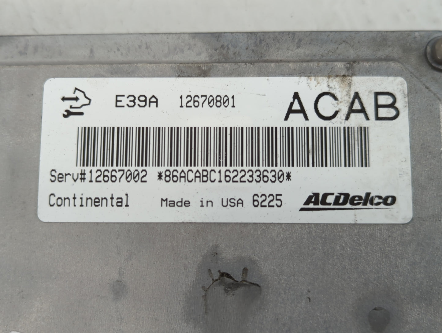 2017 Chevrolet Traverse PCM Engine Control Computer ECU ECM PCU OEM P/N:E39A 12670801 Fits Fits 2018 2019 2020 OEM Used Auto