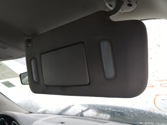 2017 Chevrolet Traverse Sun Visor Shade Replacement Passenger Right Mirror Fits OEM Used Auto Parts