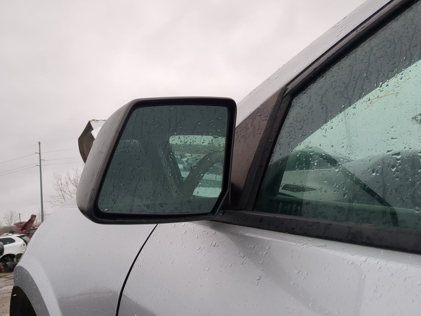 2015-2017 Chevrolet Traverse Driver Side View Mirror - Left Door Mirror OEM Used - Oemusedautoparts1.com