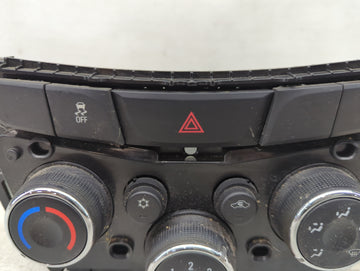 2017-2021 Chevrolet Trax Climate Control Module Temperature AC/Heater Replacement P/N:42521436 3239800000000X Fits OEM Used Auto Parts
