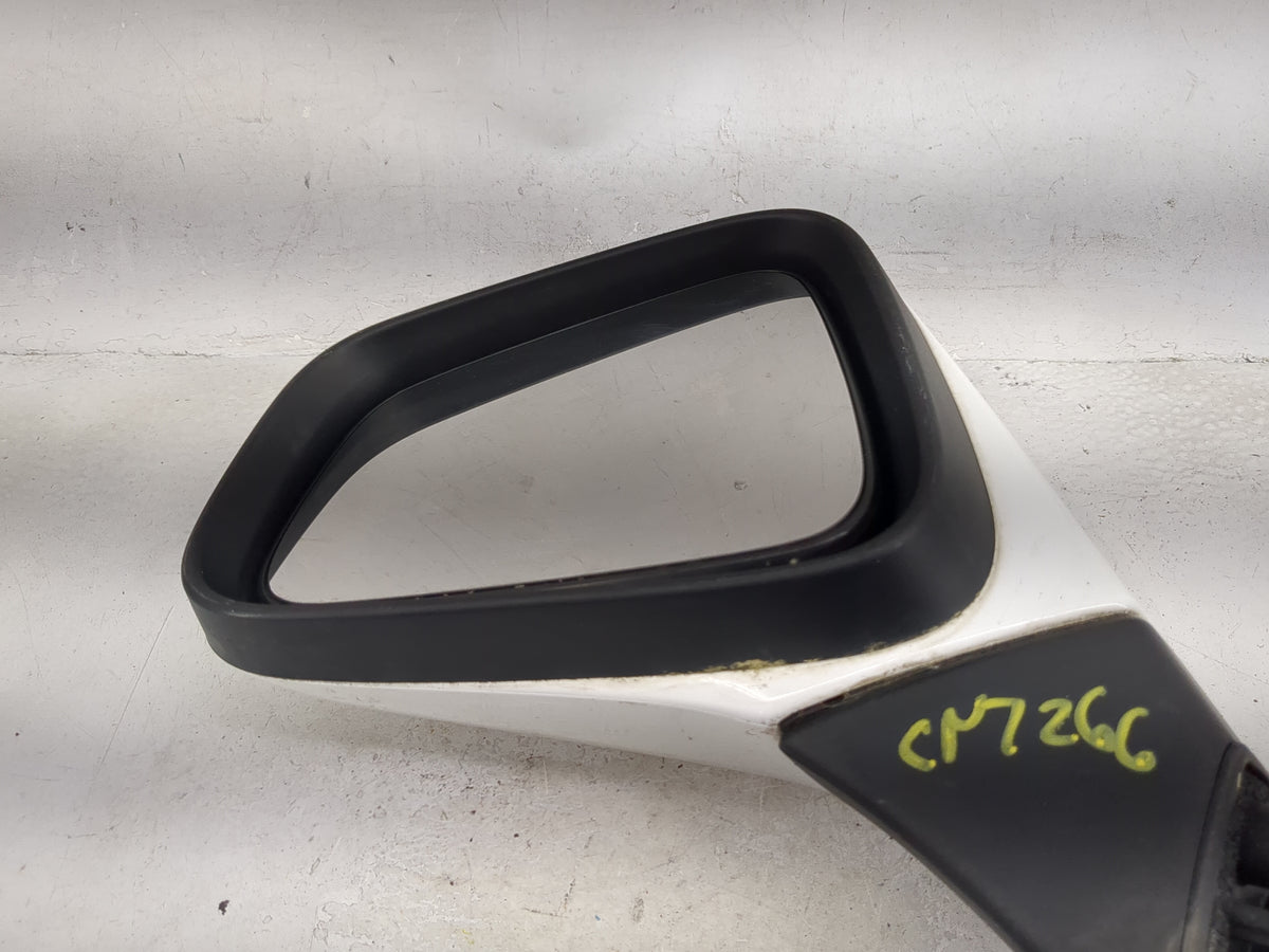 2017-2020 Chevrolet Trax Driver Side View Mirror - Left Door Mirror OEM Used - Oemusedautoparts1.com