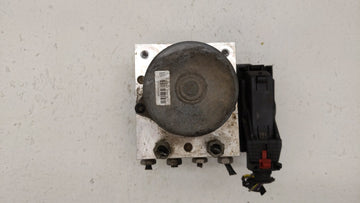 2017-2018 Chevrolet Trax ABS Pump Control Module Replacement P/N:42643519 42520669, 42563014 Fits Fits 2017 2018 2019 OEM Used Auto Parts