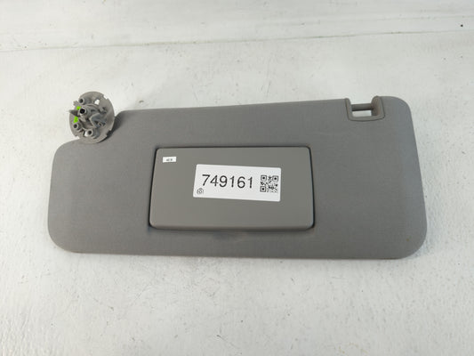 2017-2020 Chevrolet Trax Sun Visor Shade Replacement Passenger Right Mirror Fits Fits 2017 2018 2019 2020 OEM Used Auto Parts