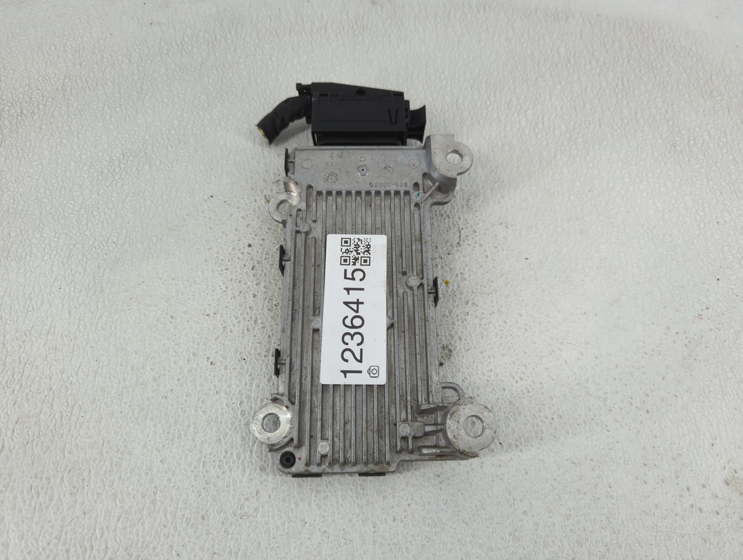 2015-2017 Chrysler 200 Chassis Control Module Ccm Bcm Body Control - Oemusedautoparts1.com