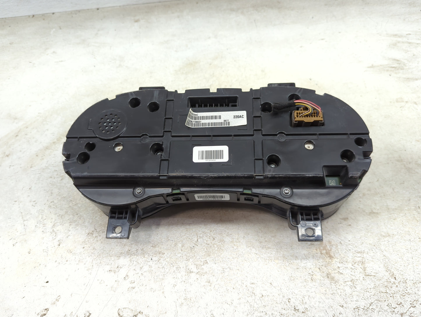 2017 Chrysler 300 Instrument Cluster Speedometer Gauges P/N:P68310220AC T2UQI067706631 Miles: Fits OEM Used Auto Parts - Oem
