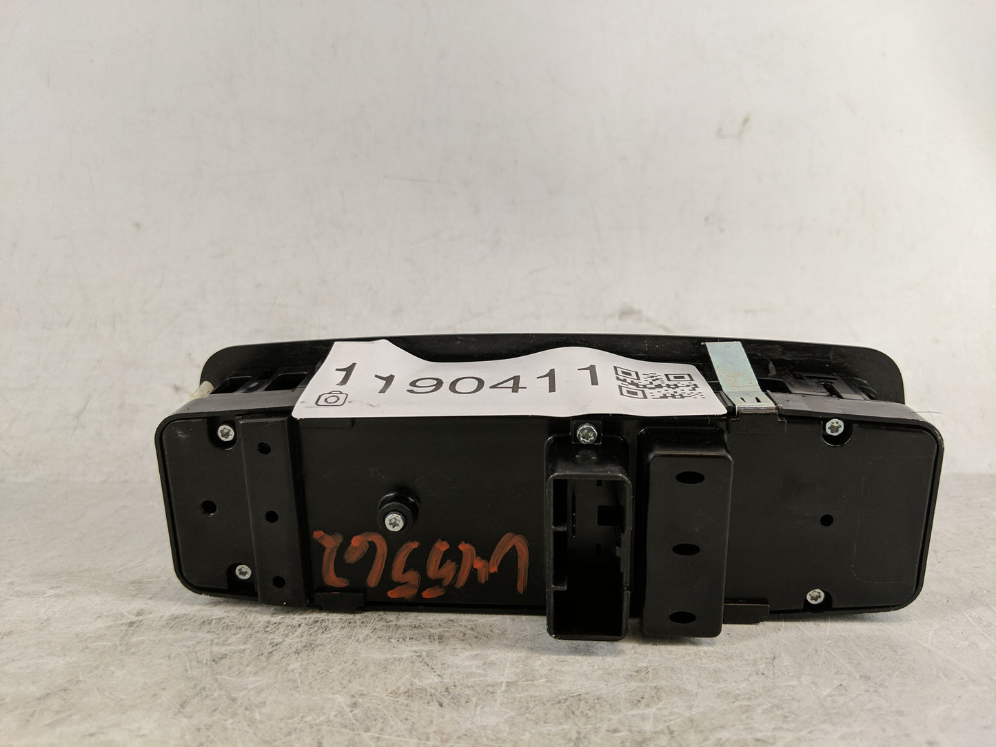 2017-2022 Chrysler Pacifica Master Power Window Switch Replacement Driver Side Left P/N:68234092AC Fits OEM Used Auto Parts