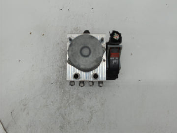 2017 Chrysler Pacifica ABS Pump Control Module Replacement P/N:68330875AA 68352226AA, P68330875AB, 68330875AB, P68222745AG Fits OEM Used Auto Parts