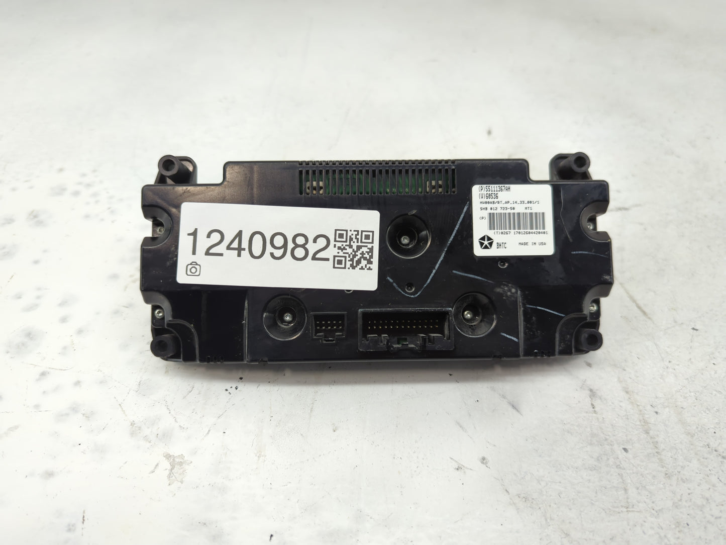 2017 Dodge Caravan Climate Control Module Temperature AC/Heater Replacement P/N:P55111367AH Fits OEM Used Auto Parts - Oemus