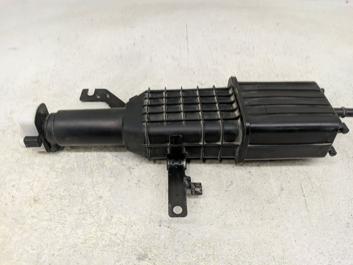 2017 Dodge Caravan Fuel Vapor Charcoal Canister 1357856 - Oemusedautoparts1.com