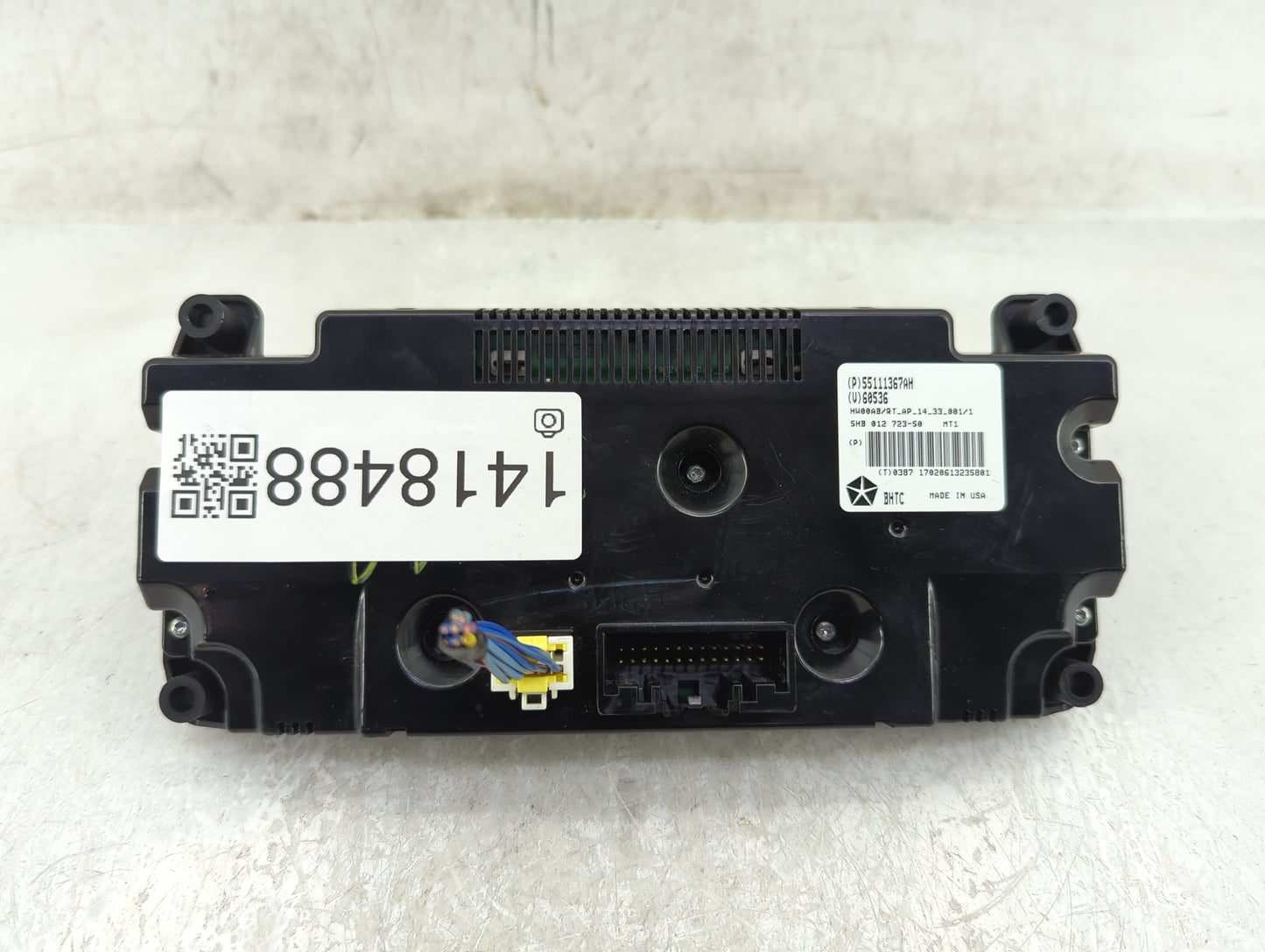 2017 Dodge Caravan Climate Control Module Temperature AC/Heater Replacement P/N:55111367AH Fits OEM Used Auto Parts - Oemuse