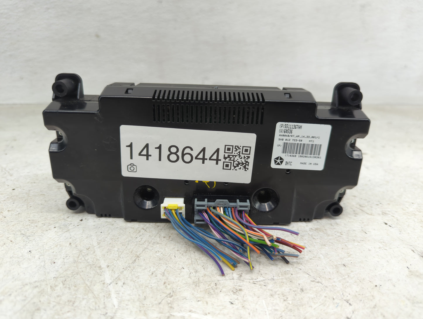 2017 Dodge Caravan Climate Control Module Temperature AC/Heater Replacement P/N:55111367AH Fits OEM Used Auto Parts - Oemuse