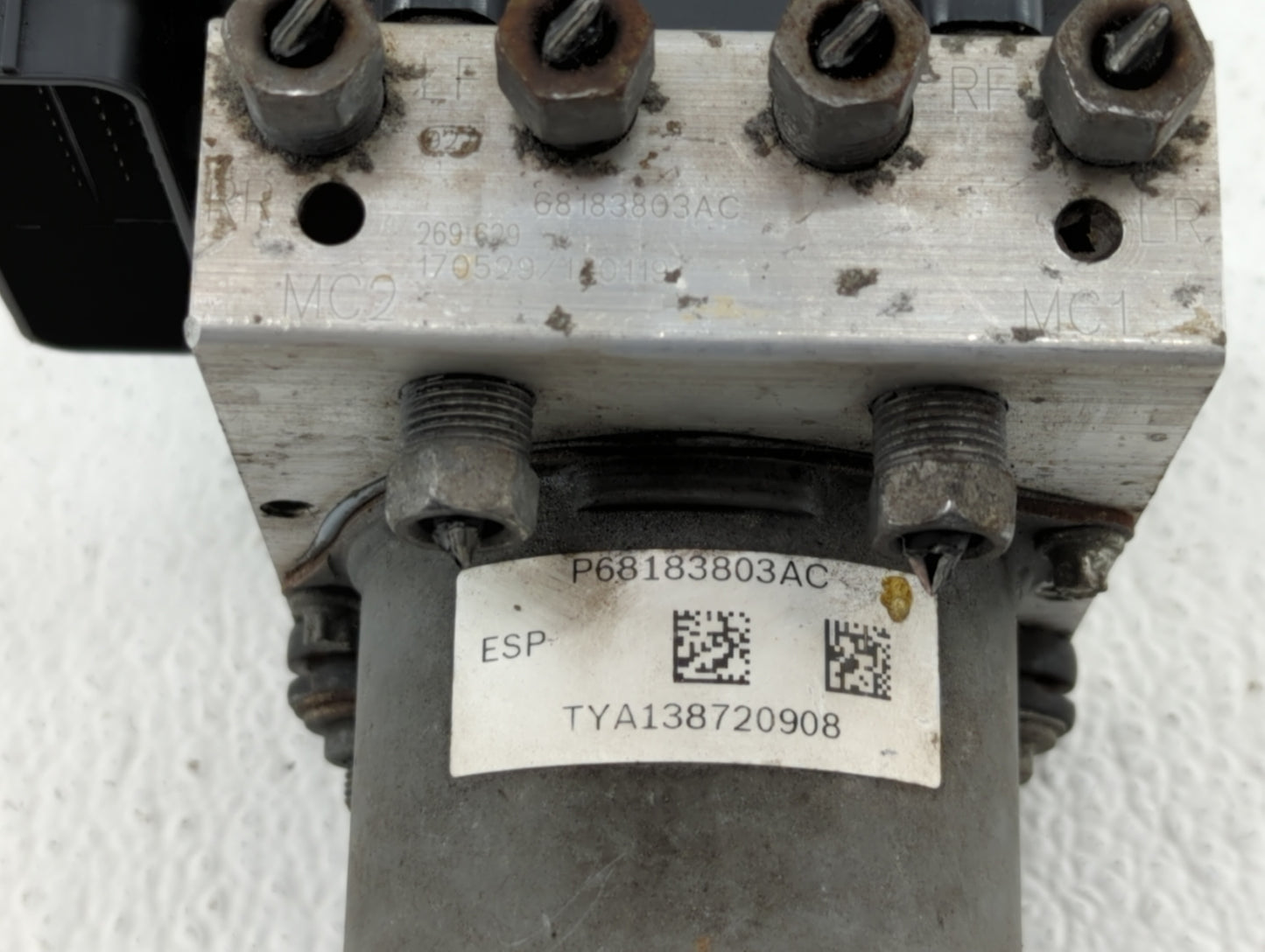 2017 Dodge Caravan ABS Pump Control Module Replacement P/N:68183803AC P68183803AC, 68443867AA Fits Fits 2015 2016 2018 OEM U