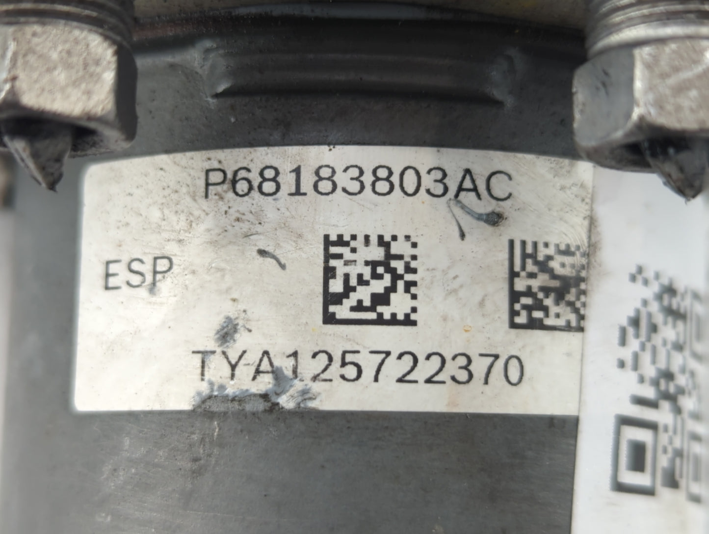 2017 Dodge Caravan ABS Pump Control Module Replacement P/N:P68183803AC Fits Fits 2015 2016 2018 2019 2020 OEM Used Auto Part