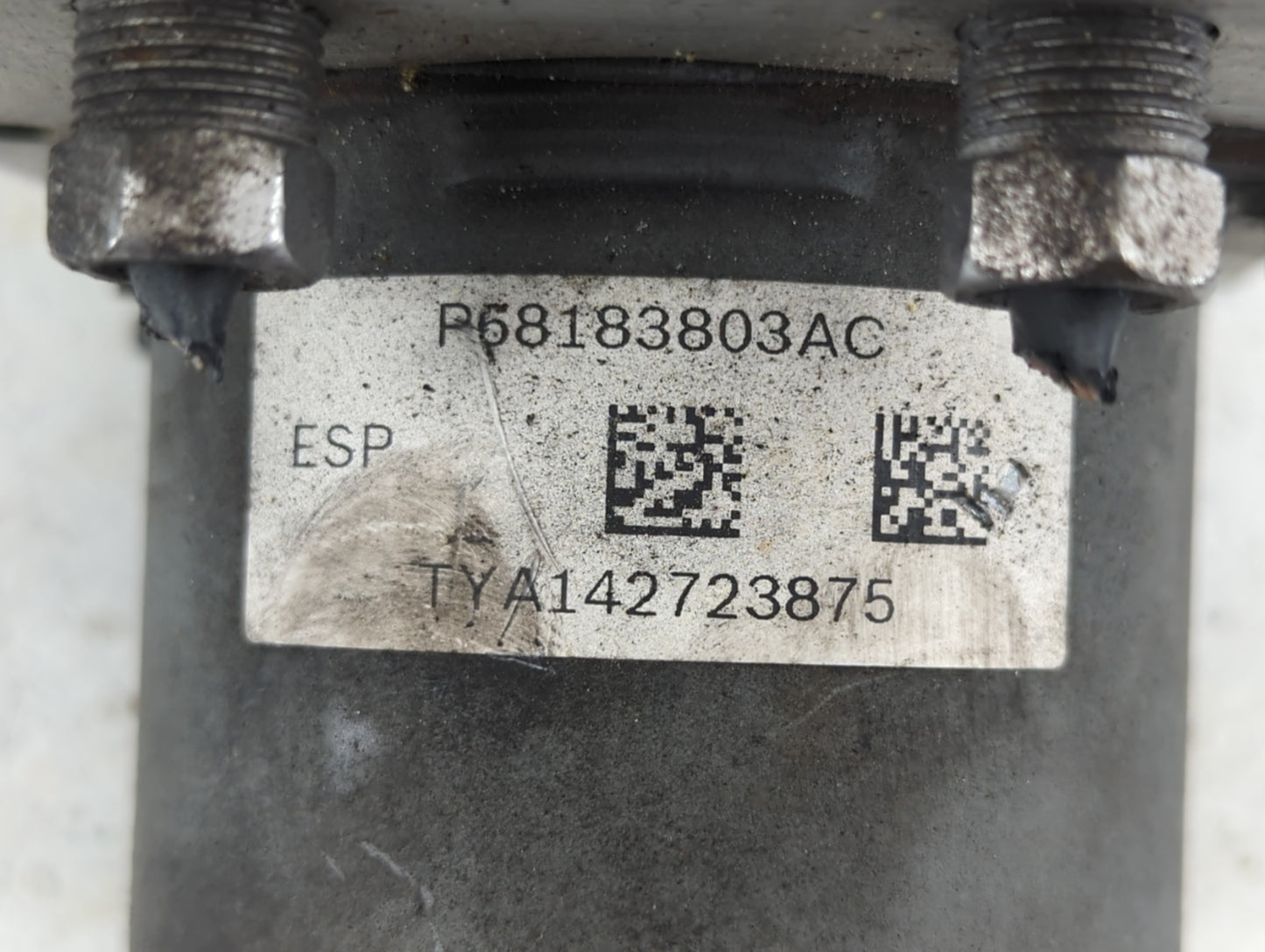 2017 Dodge Caravan ABS Pump Control Module Replacement P/N:P68183803AC Fits Fits 2015 2016 2018 2019 2020 OEM Used Auto Part