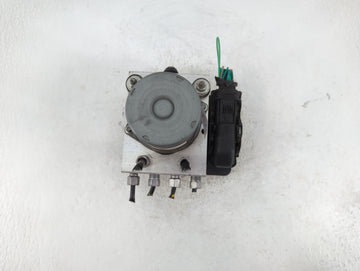 2017 Dodge Caravan ABS Pump Control Module Replacement P/N:P68183803AC Fits Fits 2015 2016 2018 2019 2020 OEM Used Auto Parts