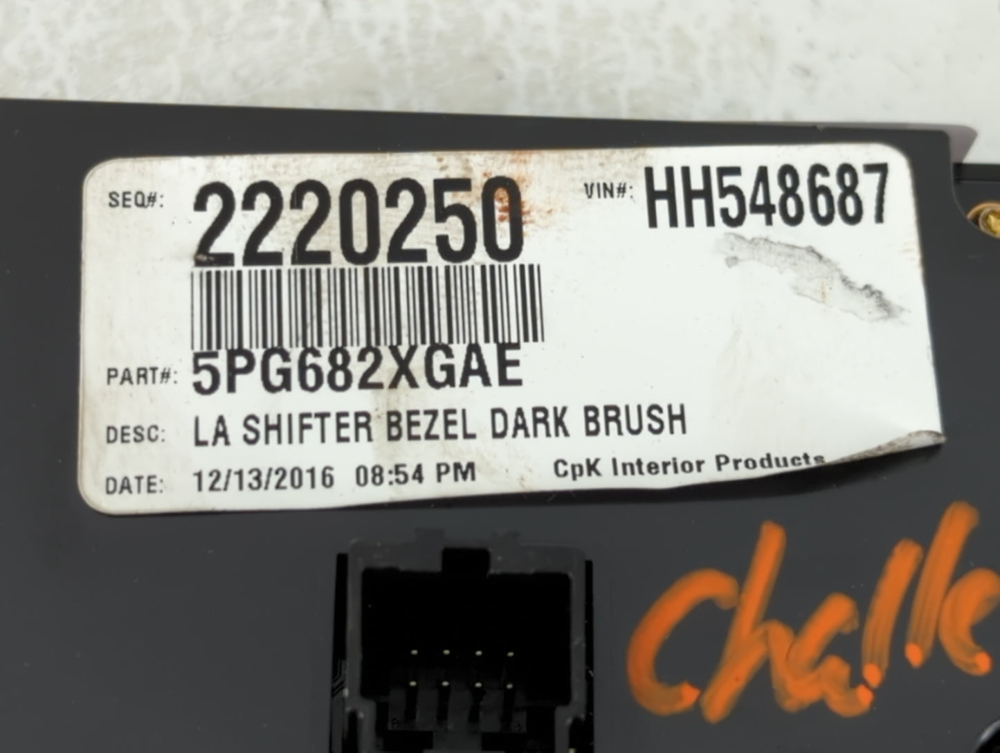 2017 Dodge Challenger Climate Control Module Temperature AC/Heater Replacement P/N:2220250 Fits OEM Used Auto Parts - Oemuse