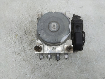 2017 Dodge Challenger Anti-Lock Brake ABS Pump Module Actuator OEM P/N:P68276897AB Fits OEM Used Auto Parts