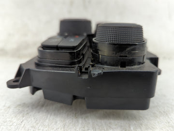 2019 Dodge Challenger Climate Control Module Temperature AC/Heater Replacement P/N:5PG682XGAE 68293606AC Fits OEM Used Auto Parts