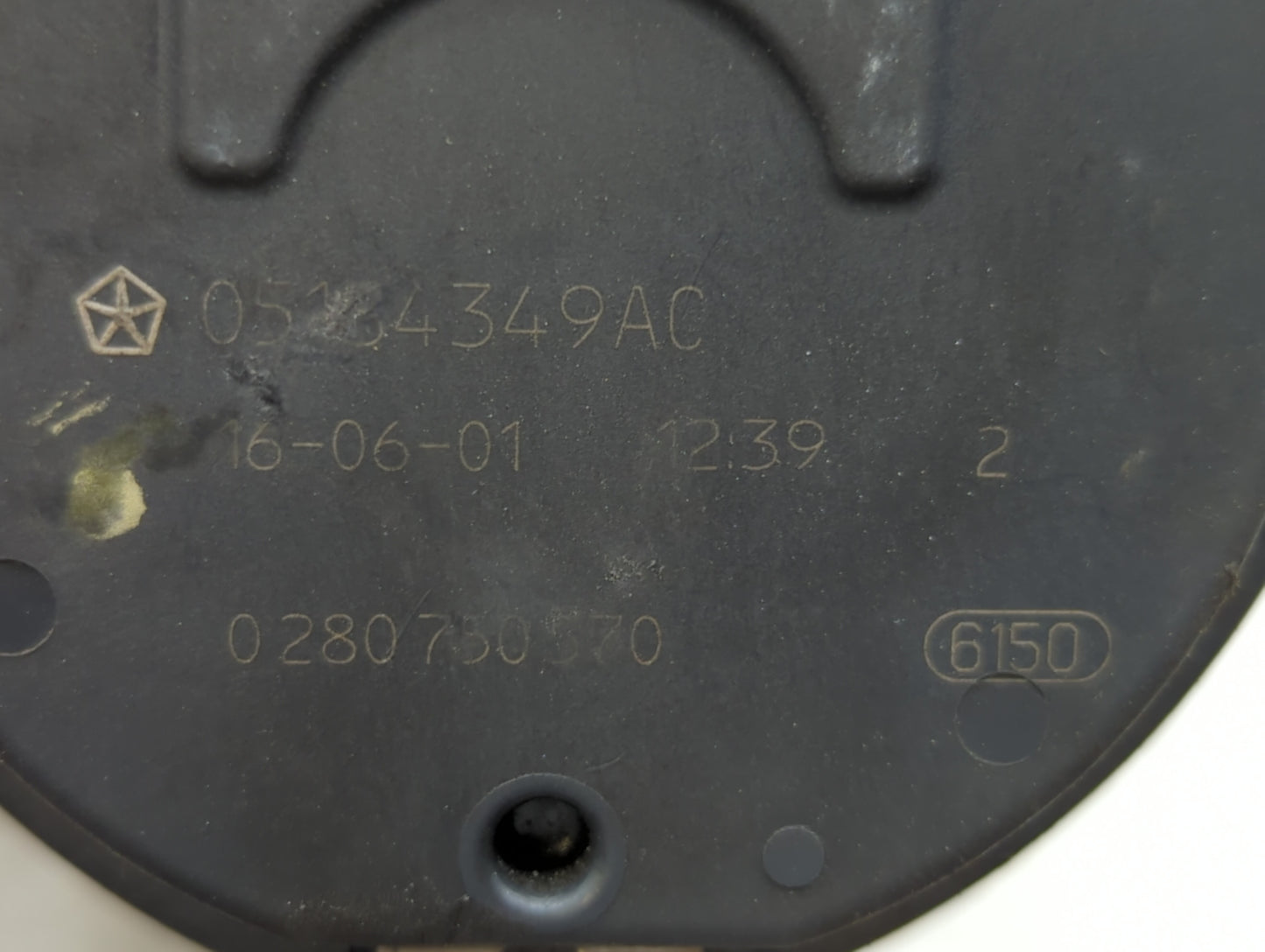 2011-2022 Dodge Charger Throttle Body P/N:05184349AF 05184349AE Fits OEM Used Auto Parts - Oemusedautoparts1.com