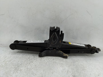 2017 Dodge Durango Spare Scissor Car Jack Black