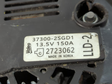 2011-2015 Dodge Durango Alternator Replacement Generator Charging Assembly Engine OEM P/N:37300-2SGD1 2723062 Fits OEM Used Auto Parts