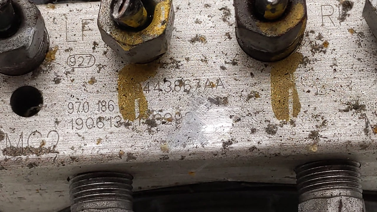 2015-2018 Dodge Grand Caravan ABS Pump Control Module Replacement P/N:P68183803AC 68183803AC Fits Fits 2015 2016 2017 2018 O