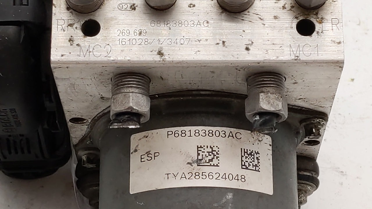 2015-2018 Dodge Grand Caravan ABS Pump Control Module Replacement P/N:P68183803AC 68183803AC Fits Fits 2015 2016 2017 2018 O