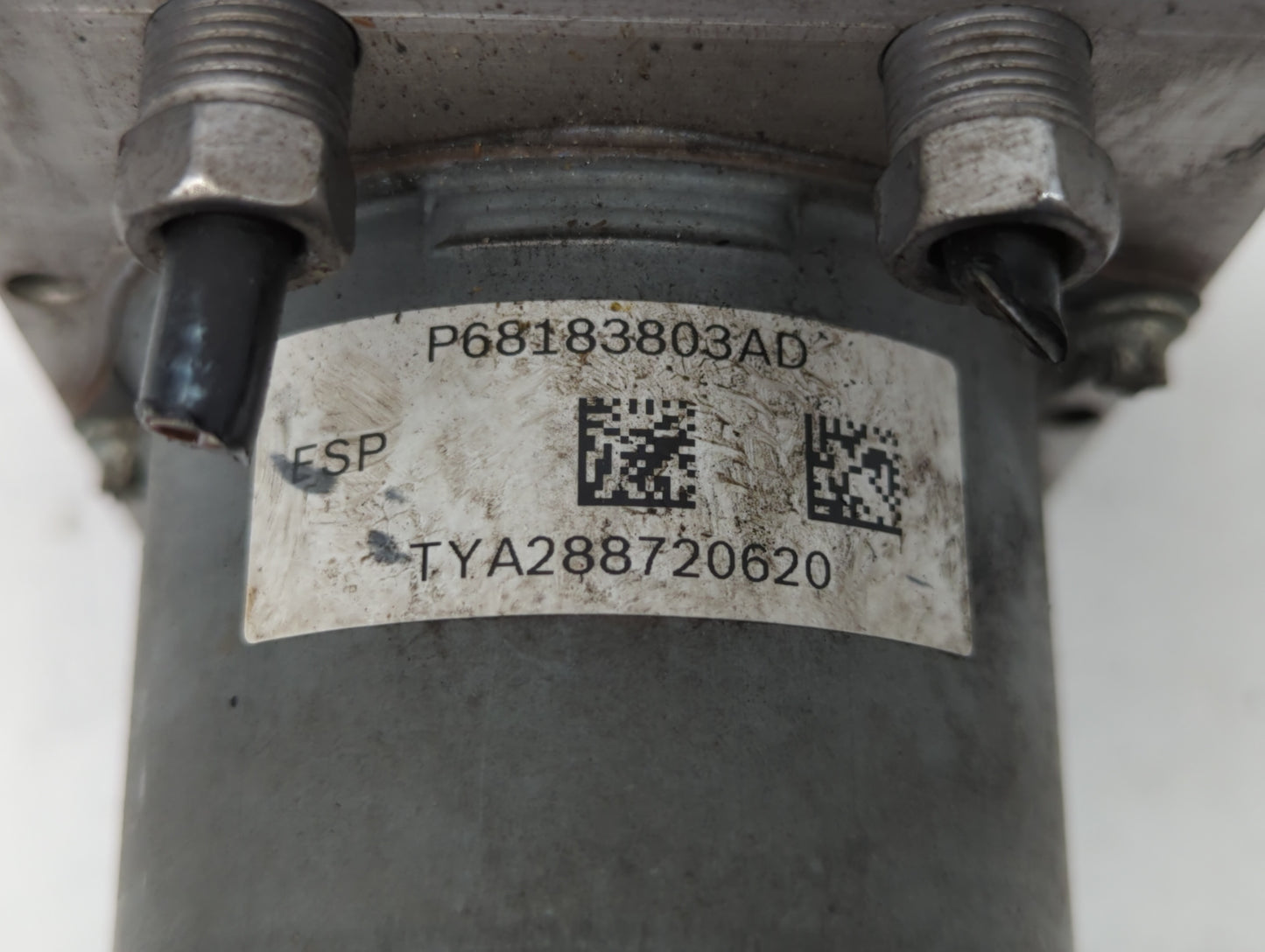 2015-2018 Dodge Grand Caravan ABS Pump Control Module Replacement P/N:P68183803AC 68183803AC Fits Fits 2015 2016 2017 2018 O