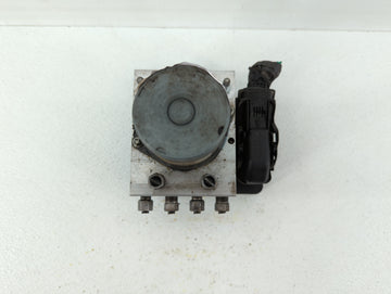2015-2018 Dodge Grand Caravan ABS Pump Control Module Replacement P/N:P68443867AA 68183803AC Fits Fits 2015 2016 2017 2018 OEM Used Auto Parts