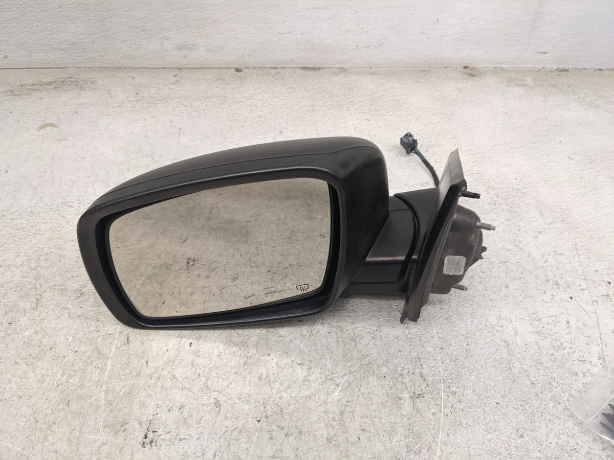2016-2017 Dodge Journey Driver Side View Mirror - Left Door Mirror OEM Used - Oemusedautoparts1.com