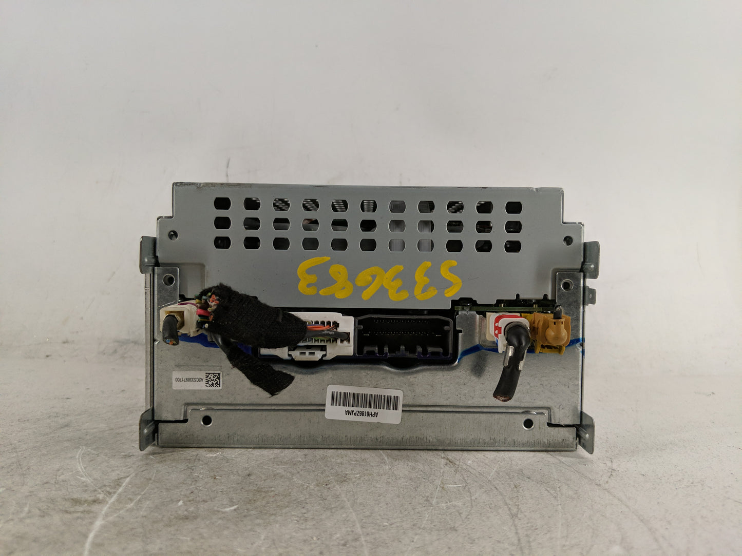 2017 Dodge Journey Radio AM FM Cd Player Receiver Replacement P/N:P68209665AE Fits OEM Used Auto Parts - Oemusedautoparts1.c