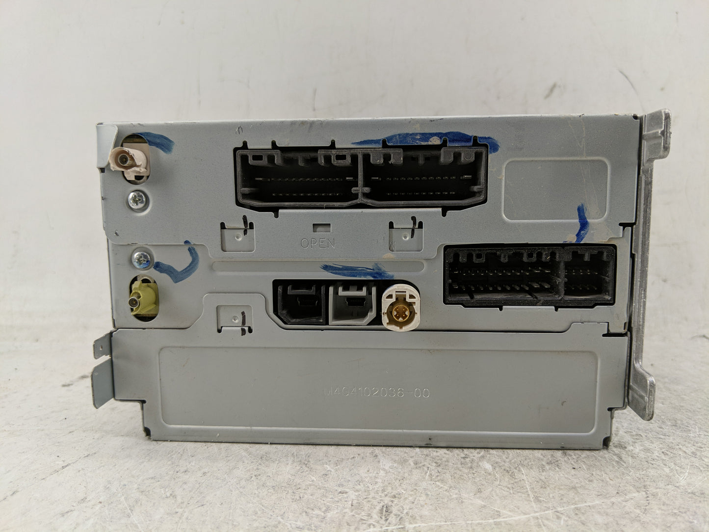 2017 Dodge Journey Radio AM FM Cd Player Receiver Replacement P/N:P68308773AB Fits OEM Used Auto Parts - Oemusedautoparts1.c