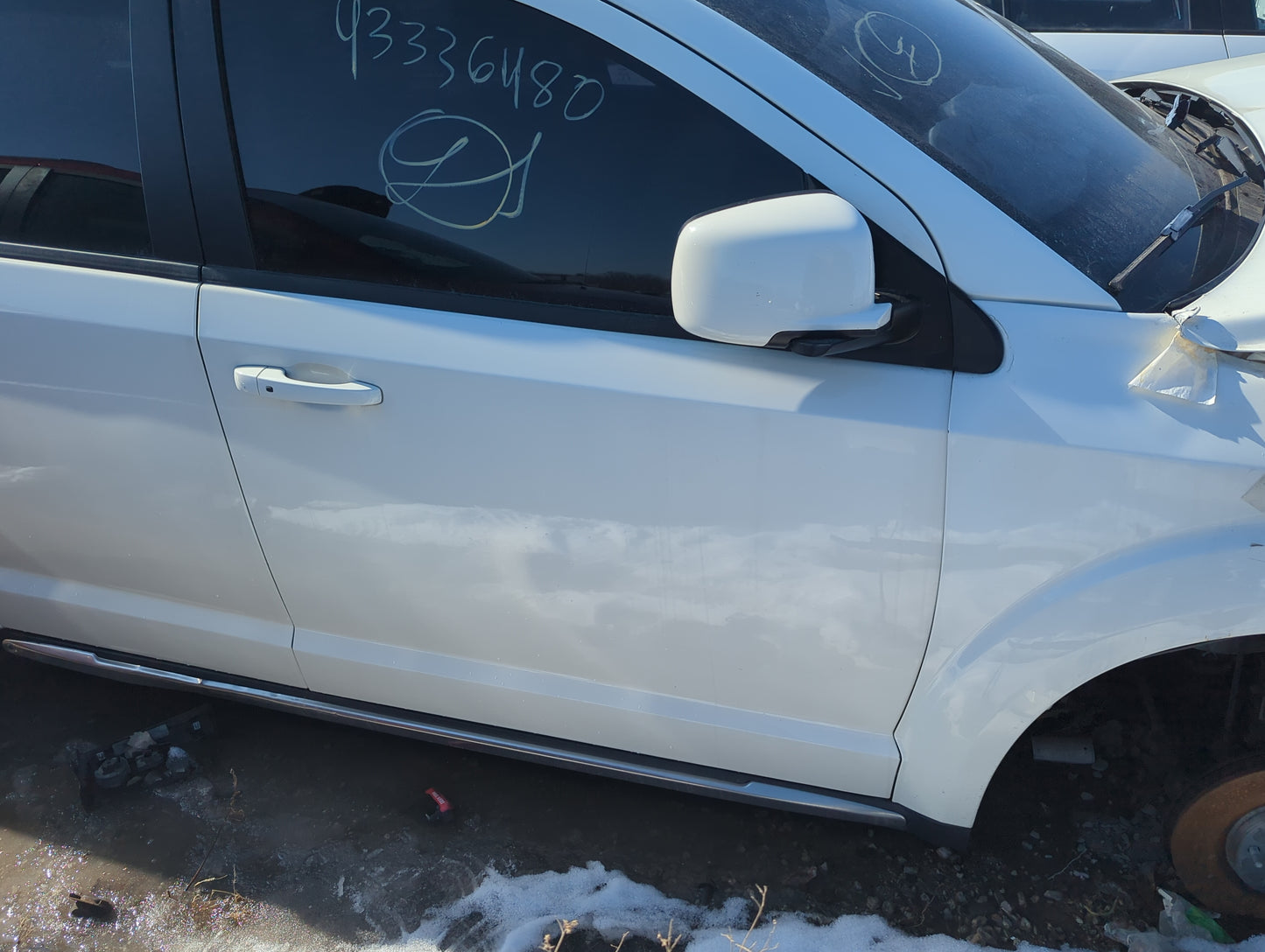 2017 Dodge Journey Passenger Front Door Oem - Oemusedautoparts1.com
