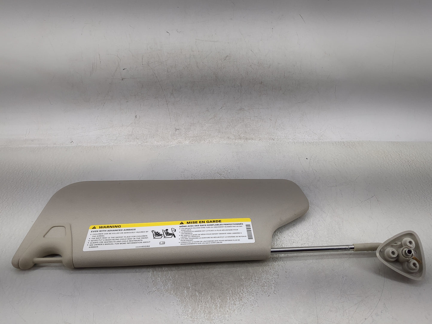 2017 Dodge Journey Sun Visor Shade Replacement Passenger Right Mirror Fits OEM Used Auto Parts - Oemusedautoparts1.com