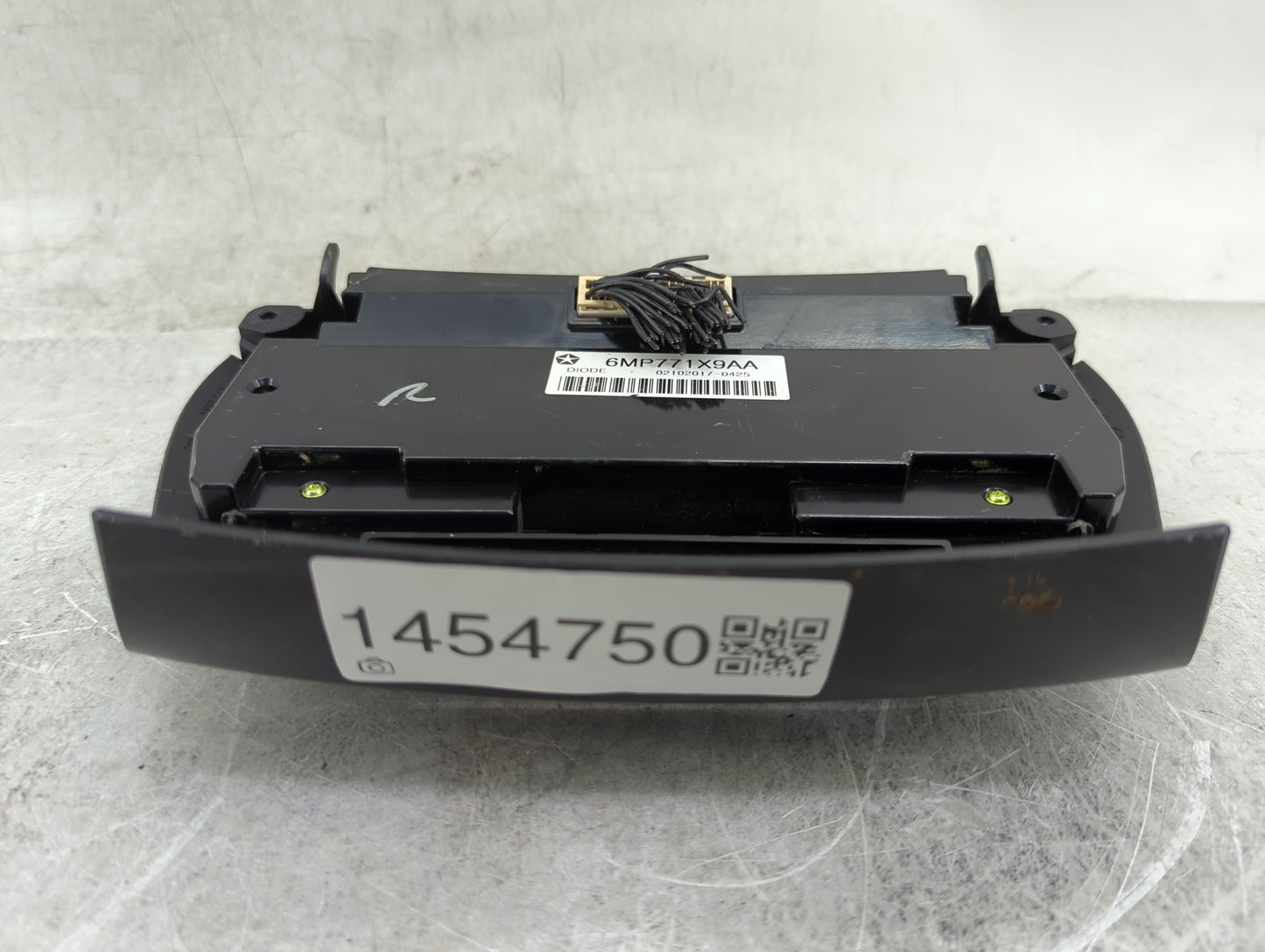 2017 Dodge Journey Ac Heater Climate Control 6mp771x9aa - Oemusedautoparts1.com