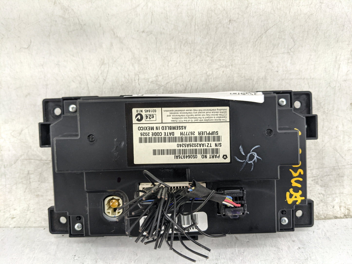 2017 Dodge Journey Information Display Screen 1468292 - Oemusedautoparts1.com