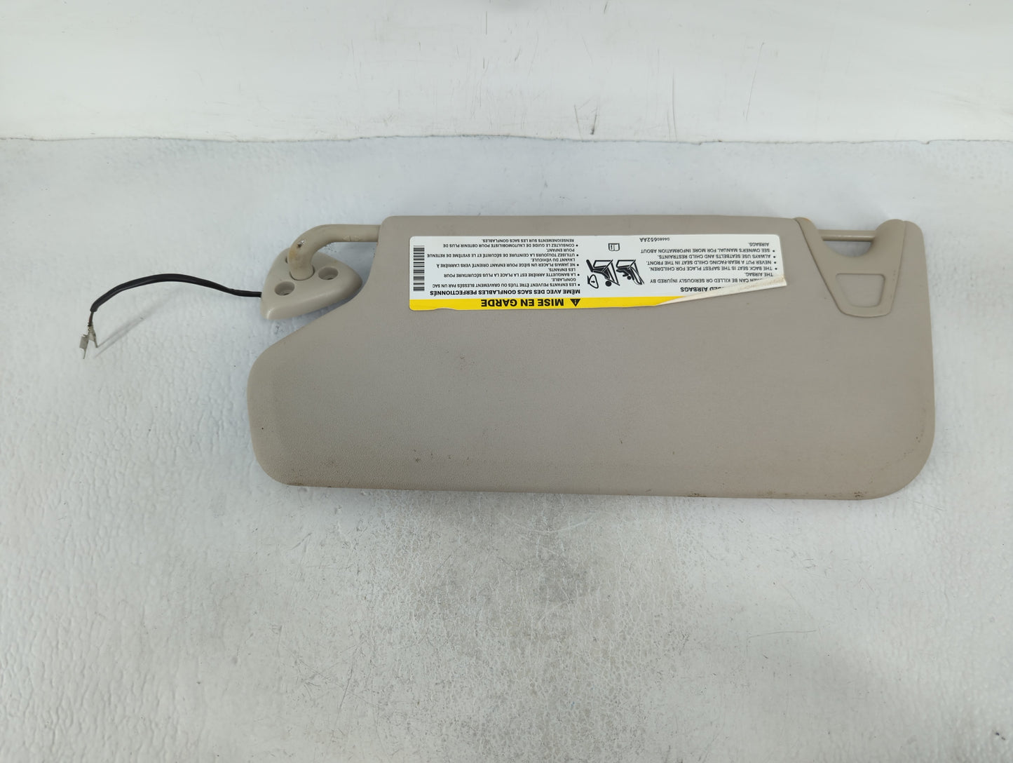 2011-2020 Dodge Journey Sun Visor Shade Replacement Passenger Right Mirror Fits OEM Used Auto Parts - Oemusedautoparts1.com
