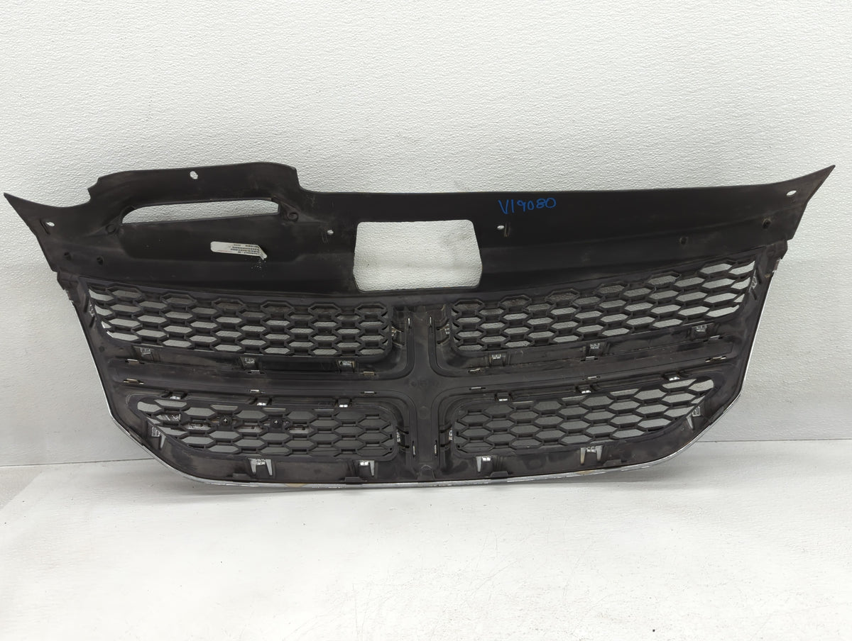 2017 Dodge Journey Front Grille Bumper Not Included 718733 - Oemusedautoparts1.com
